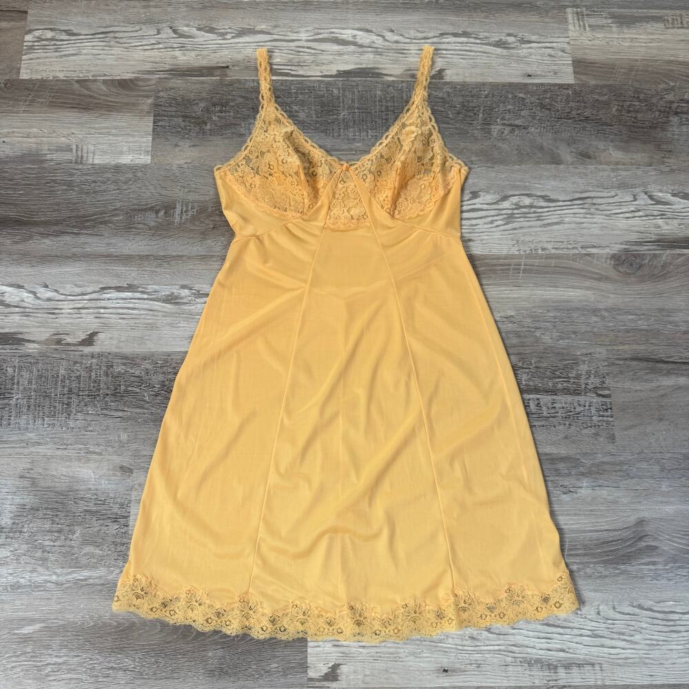 IMEC Vintage Italy Yellow Lace Slip Nightgown Chemise Lingerie Small 70s - Picture 1 of 7